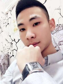 凌辰个人资料,才华横溢的青年才俊，多领域成就斐然